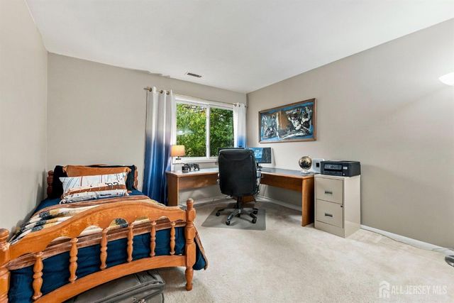 2214 Sayre Drive, Plainsboro, NJ 08540