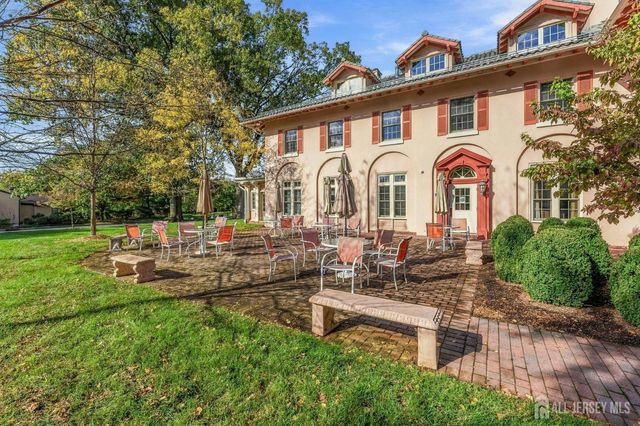 2214 Sayre Drive, Plainsboro, NJ 08540