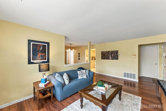 2214 Sayre Drive, Plainsboro, NJ 08540