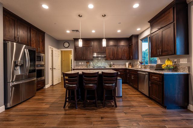 1965 Newark Way, Lincoln, CA 95648