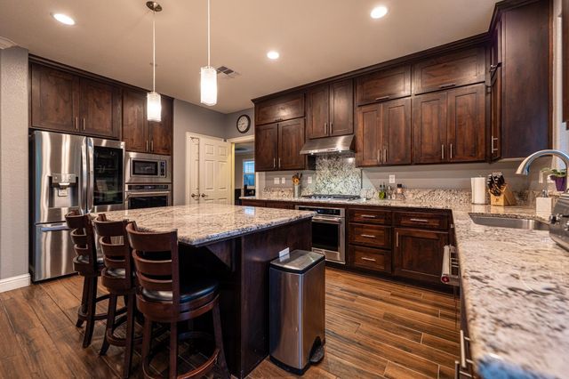 1965 Newark Way, Lincoln, CA 95648