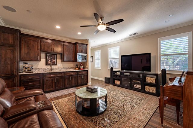 1965 Newark Way, Lincoln, CA 95648