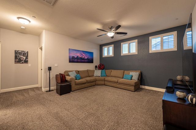 1965 Newark Way, Lincoln, CA 95648