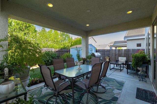 1965 Newark Way, Lincoln, CA 95648