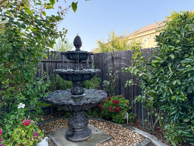 1965 Newark Way, Lincoln, CA 95648