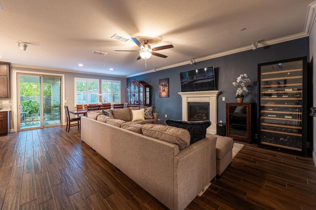 1965 Newark Way, Lincoln, CA 95648
