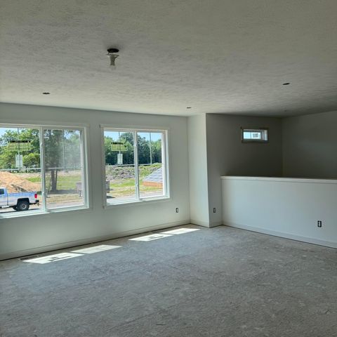 2728 Willowstone Drive, Muskegon Twp, MI 49442