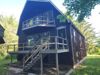 509 E Burdick Road, Chesterton, IN 46304