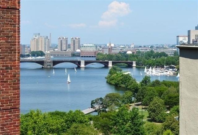 180 Beacon Street 15A, Boston, MA 02116