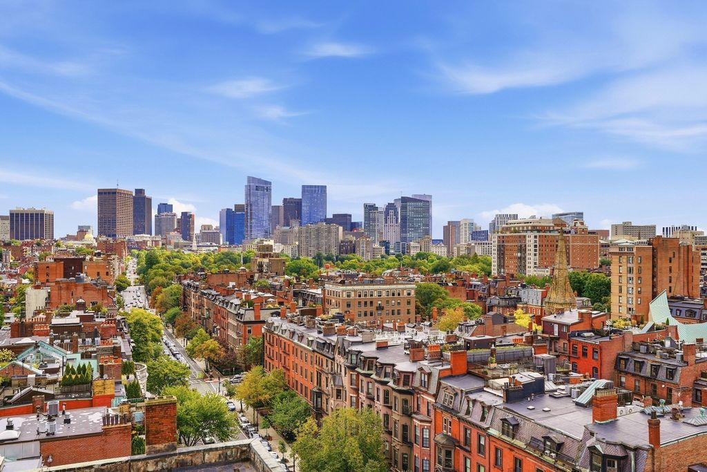 180 Beacon Street 15A, Boston, MA 02116