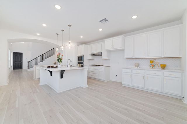 925 Crystal Bend Lane, Katy, TX 77493