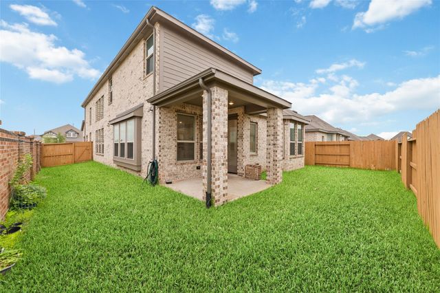 925 Crystal Bend Lane, Katy, TX 77493