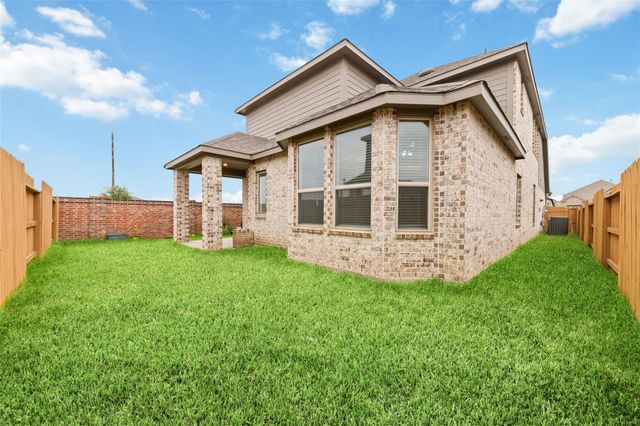 925 Crystal Bend Lane, Katy, TX 77493