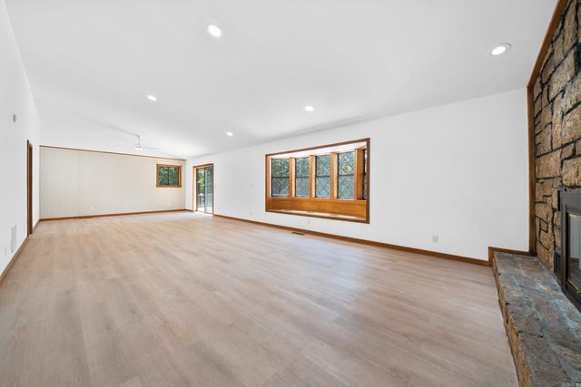 208 Southshore Drive, Hot Springs, AR 71913