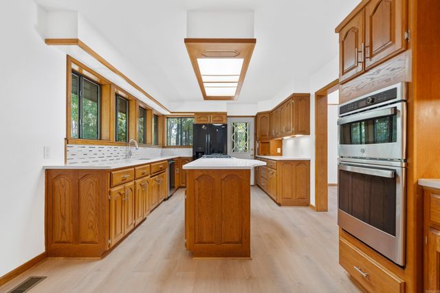 208 Southshore Drive, Hot Springs, AR 71913