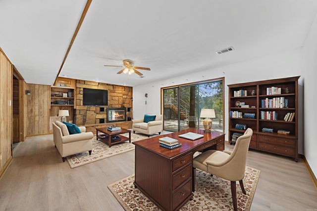 208 Southshore Drive, Hot Springs, AR 71913