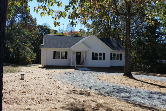 156 Dogwood Hills Drive, Spout Spring, VA 24593