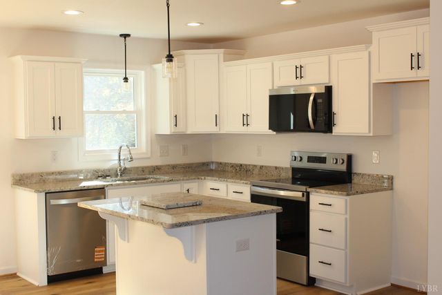 156 Dogwood Hills Drive, Spout Spring, VA 24593