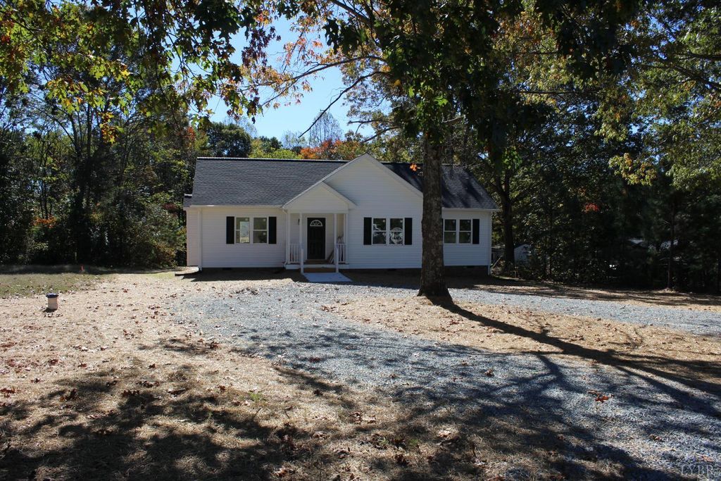 156 Dogwood Hills Drive, Spout Spring, VA 24593