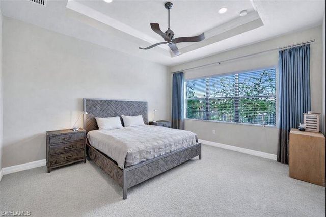 3407 Baltic DR, Naples, FL 34119