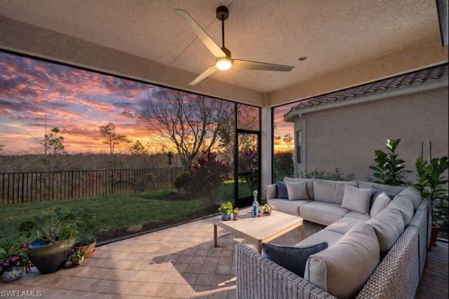 3407 Baltic DR, Naples, FL 34119