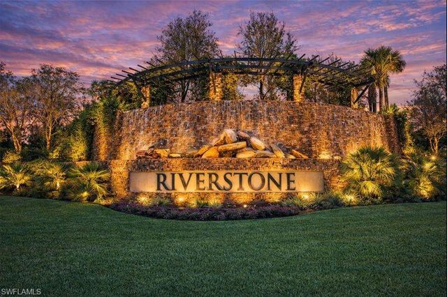 3407 Baltic DR, Naples, FL 34119