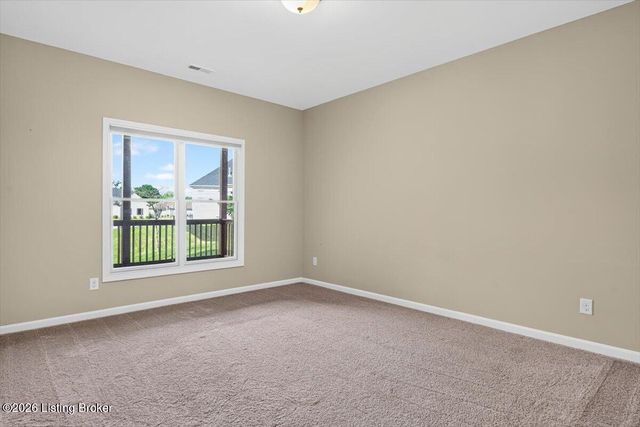 17314 Shakes Creek Dr, Fisherville, KY 40023