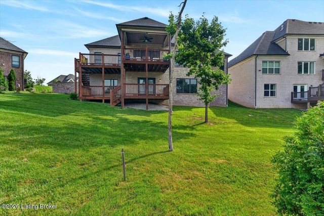 17314 Shakes Creek Dr, Fisherville, KY 40023