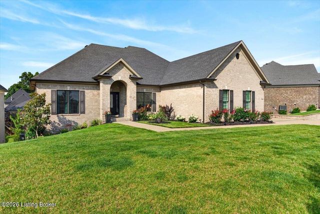 17314 Shakes Creek Dr, Fisherville, KY 40023