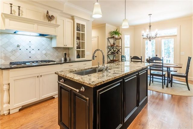 503 Antrim Glen Drive, Hoschton, GA 30548