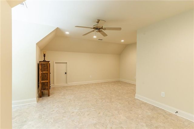 503 Antrim Glen Drive, Hoschton, GA 30548