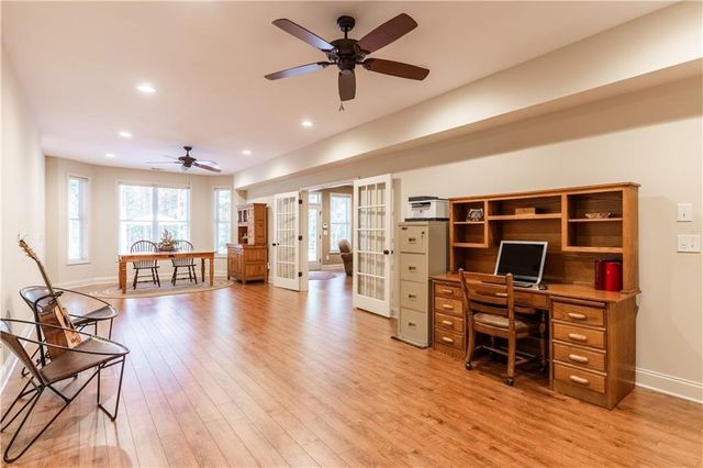 503 Antrim Glen Drive, Hoschton, GA 30548