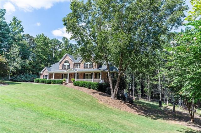 503 Antrim Glen Drive, Hoschton, GA 30548