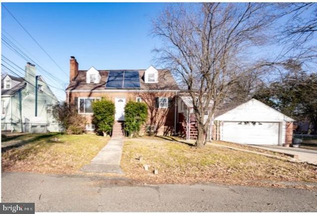 6210 WALTON AVE, Suitland, MD 20746