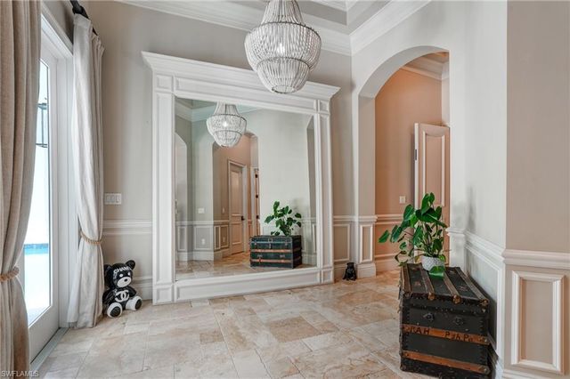 7562 Cordoba CIR, Naples, FL 34109