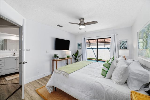 701 Sea Oats Dr D-1, Juno Beach, FL 33408