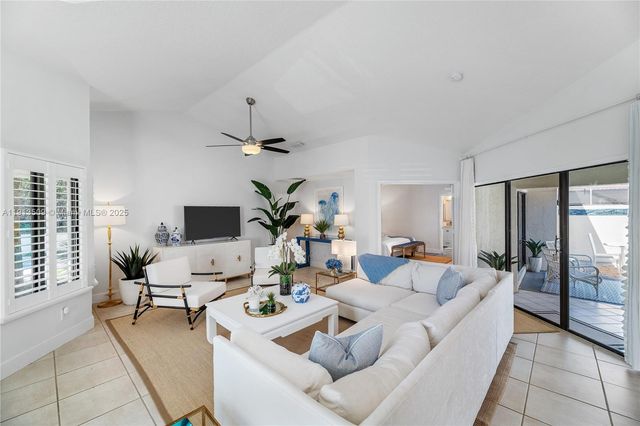 701 Sea Oats Dr D-1, Juno Beach, FL 33408