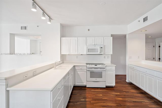 1660 S Highway A1A 222, Jupiter, FL 33477