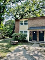 329 Tall Oak Avenue, Charleston, SC 29407