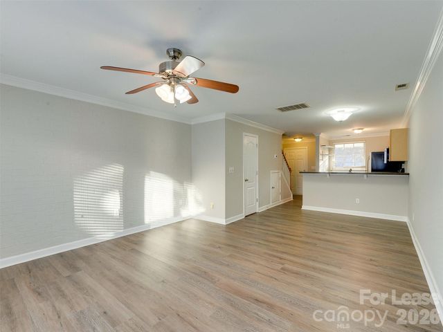 1224 Green Oaks Lane G, Charlotte, NC 28205