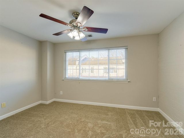 1224 Green Oaks Lane G, Charlotte, NC 28205