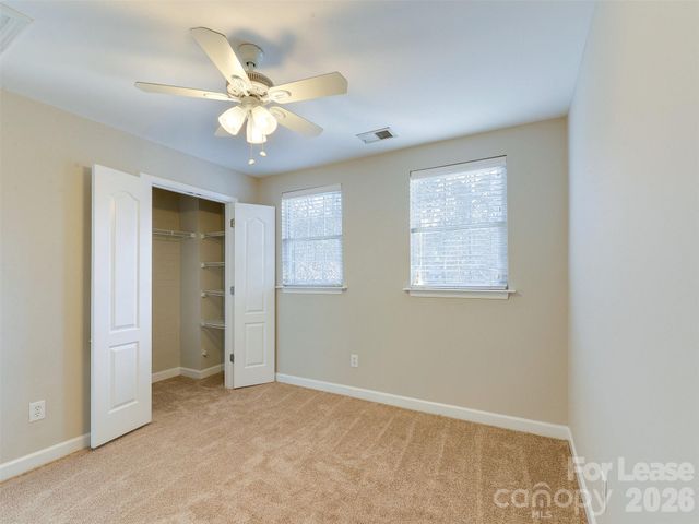 1224 Green Oaks Lane G, Charlotte, NC 28205