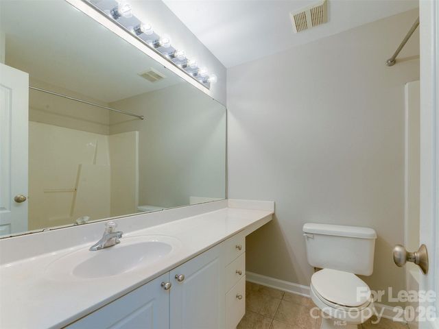 1224 Green Oaks Lane G, Charlotte, NC 28205