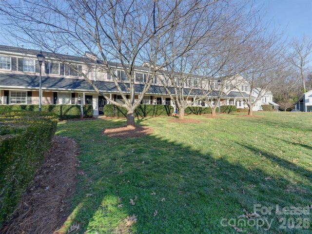1224 Green Oaks Lane G, Charlotte, NC 28205
