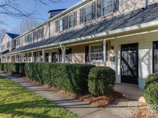 1224 Green Oaks Lane G, Charlotte, NC 28205