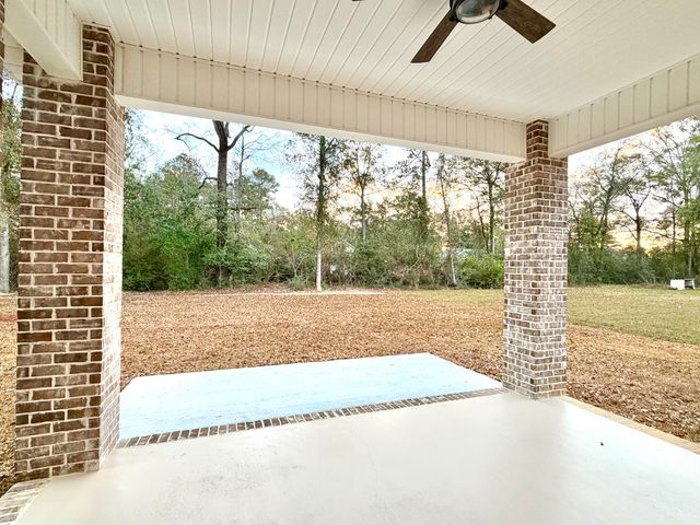 6016 Paige Lane, Crestview, FL 32536