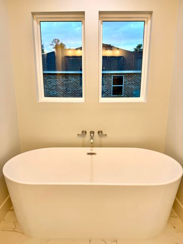 6016 Paige Lane, Crestview, FL 32536