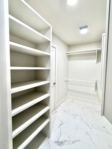 6016 Paige Lane, Crestview, FL 32536