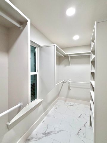 6016 Paige Lane, Crestview, FL 32536