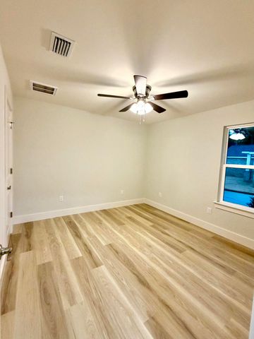 6016 Paige Lane, Crestview, FL 32536